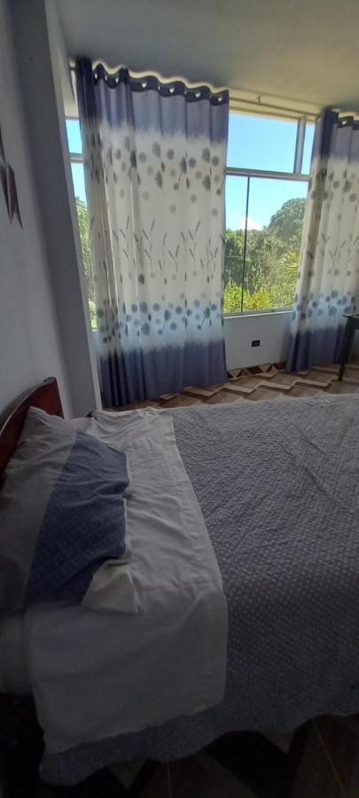 Hospedaje Miraflores Moyobamba Bagian luar foto