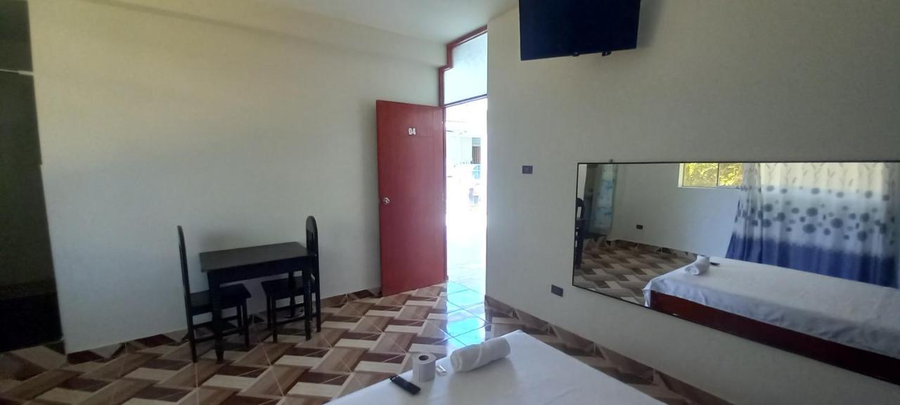 Hospedaje Miraflores Moyobamba Bagian luar foto